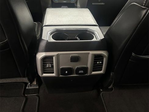 Used 2019 Ford F250 Lariat w/ Chrome Package image 28