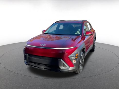 Used 2025 Hyundai Kona SEL image 15