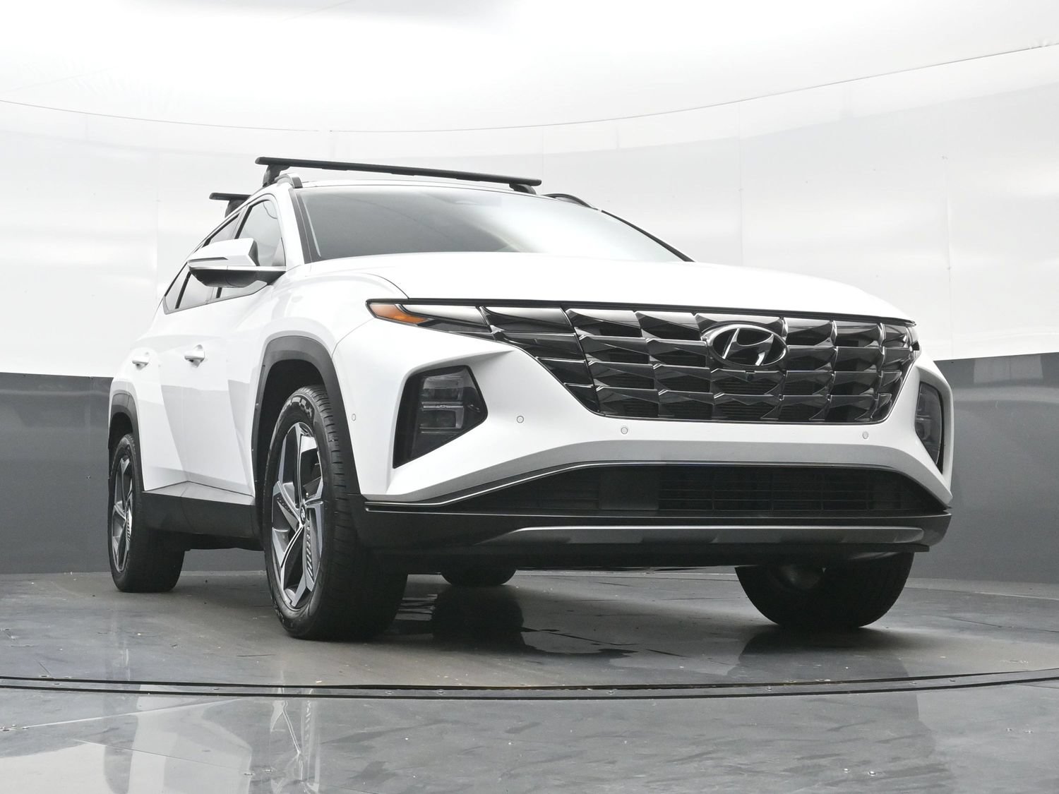 Certified 2024 Hyundai Tucson Limited AWD/4WD image 35