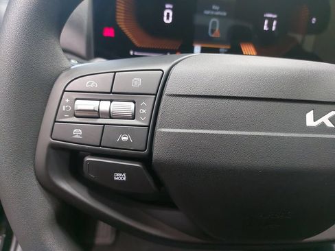 New 2026 Kia K4 FWD image 16