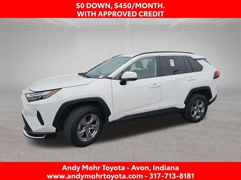 Used 2024 Toyota RAV4 XLE FWD image 4