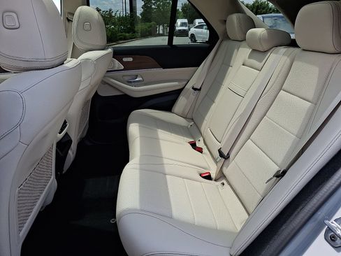 Certified 2026 Mercedes-Benz GLE 350 4MATIC image 10