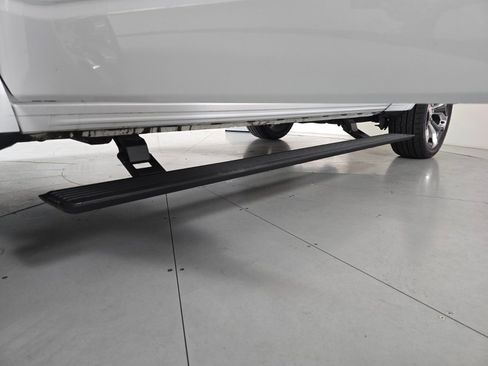 Used 2024 RAM 1500 Limited image 16