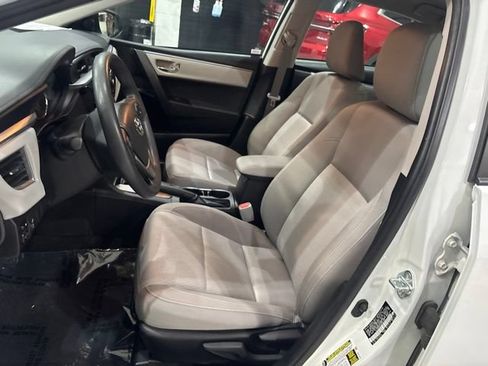 Used 2016 Toyota Corolla LE FWD image 15