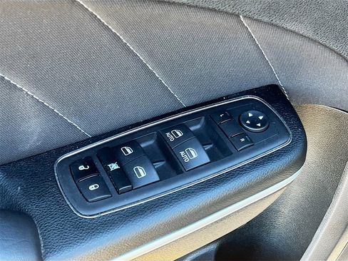 Used 2023 Dodge Charger R/T w/ Navigation & Travel Group image 18