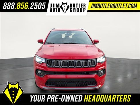 Used 2023 Jeep Compass Limited image 19