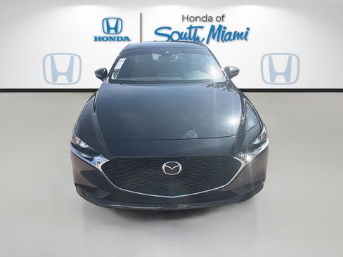 Used 2021 MAZDA MAZDA3 s FWD image 2