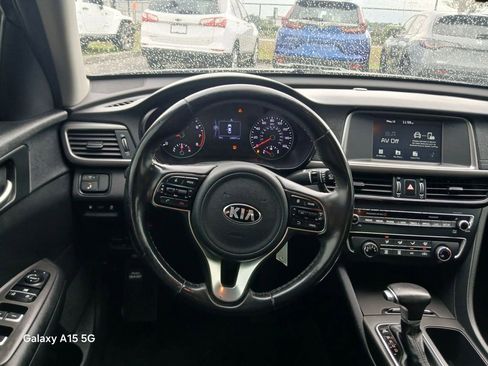 Used 2018 Kia Optima S FWD image 24