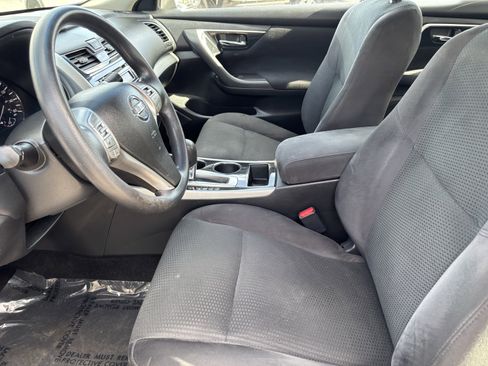 Used 2014 Nissan Altima 2.5 S w/ Sport Value Package image 17