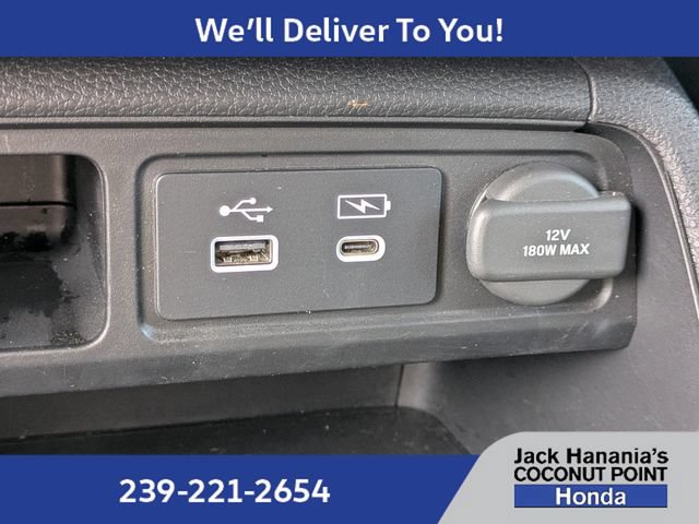 Used 2025 Honda Pilot Elite image 26