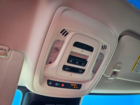New 2026 Buick Envision Sport Touring AWD/4WD image 31