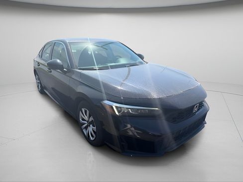 Used 2025 Honda Civic LX image 5