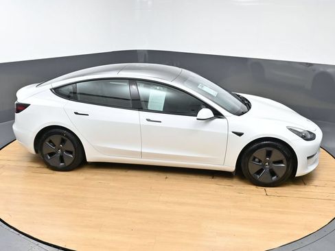 Used 2021 Tesla Model 3 Standard Range Plus RWD image 50