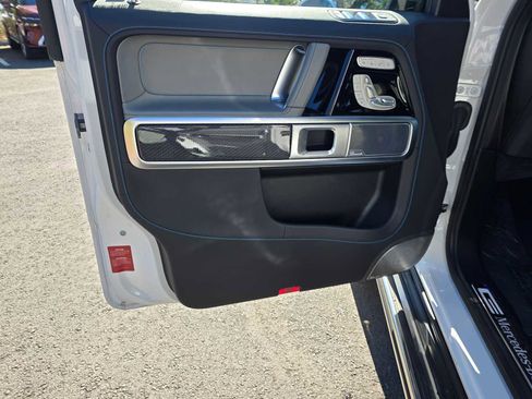 Used 2025 Mercedes-Benz G 580 w/ EQ Technology image 22