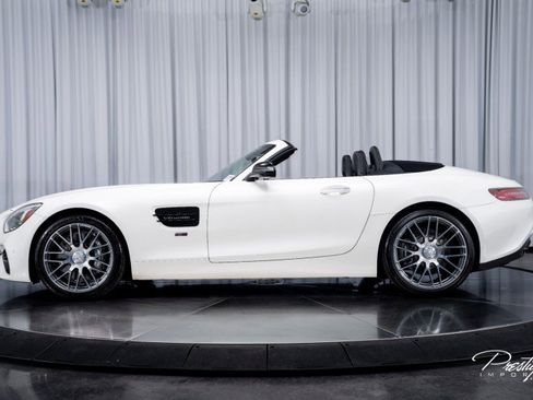 Used 2018 Mercedes-Benz AMG GT Roadster image 14