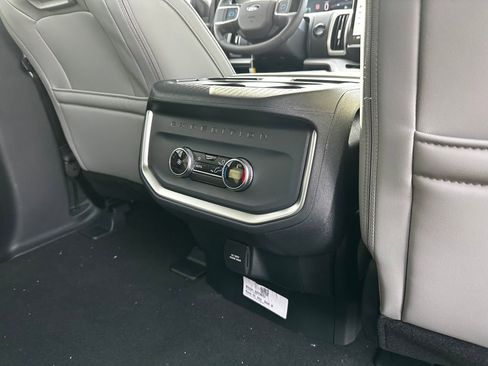 New 2026 Ford Expedition Active image 62