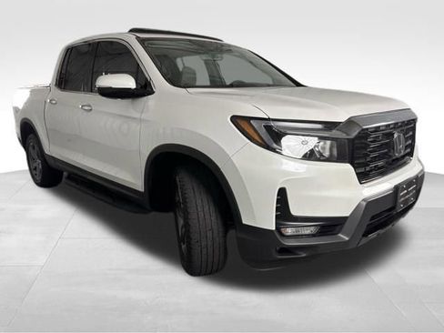 Used 2023 Honda Ridgeline RTL-E image 4