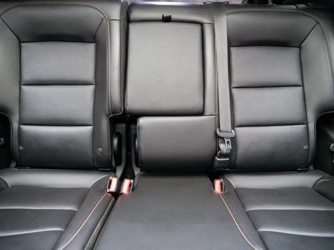 Used 2019 Chevrolet Equinox Premier image 25