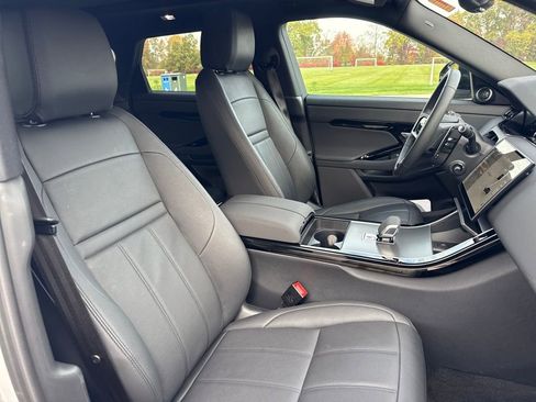 New 2026 Land Rover Range Rover Evoque S image 16