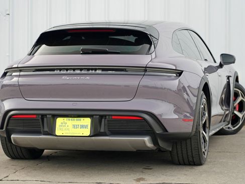 Used 2025 Porsche Taycan 4S image 5