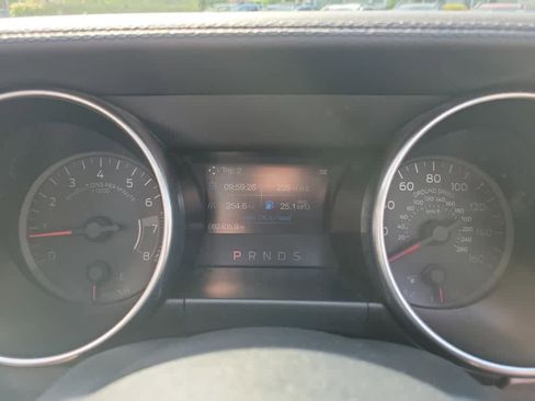 Used 2018 Ford Mustang Premium RWD image 14