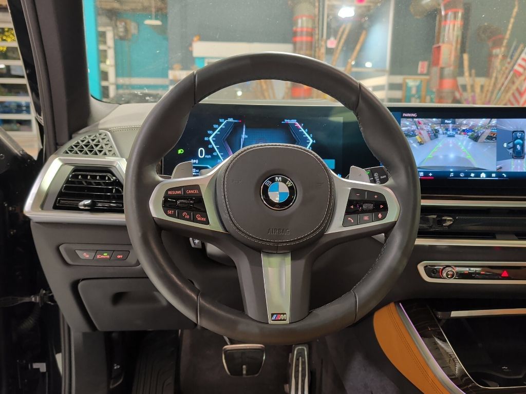 Certified 2026 BMW X5 xDrive40i w/ Executive Package AWD/4WD image 2
