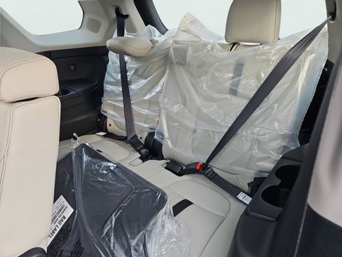 New 2026 Honda Pilot Touring image 24