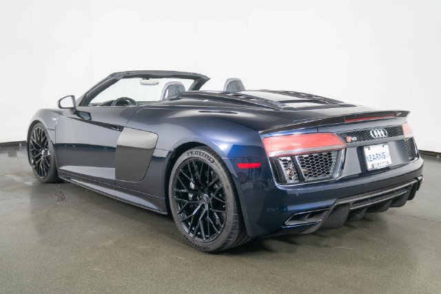 Used 2018 Audi R8 V10 plus AWD/4WD image 6