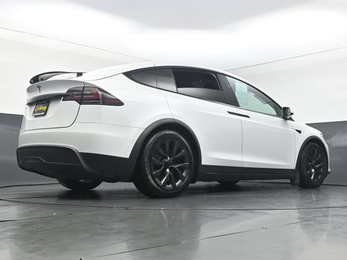 Used 2023 Tesla Model X AWD/4WD image 44