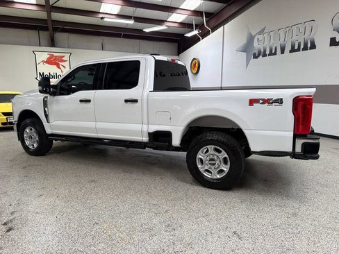 Used 2025 Ford F250 XLT w/ FX4 Off-Road Package AWD/4WD image 4