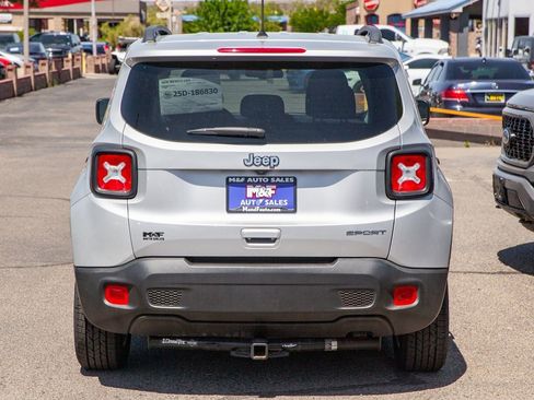 Used 2019 Jeep Renegade Sport w/ Sport Appearance Group image 6