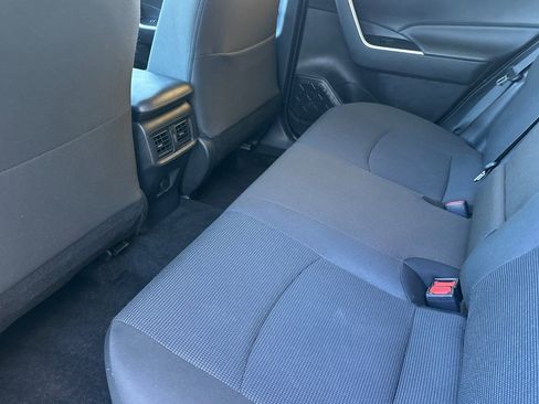 Used 2024 Toyota RAV4 LE AWD/4WD image 14