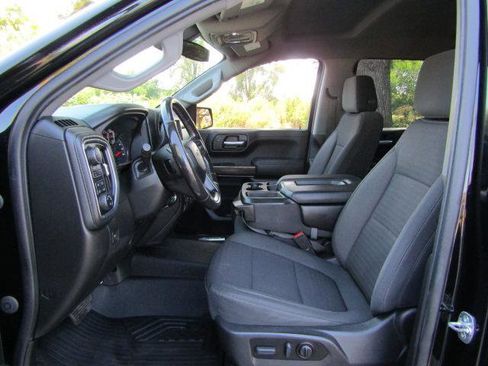 Used 2021 Chevrolet Silverado 1500 RST image 11