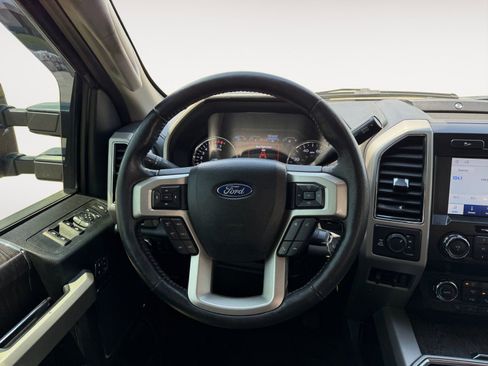 Used 2020 Ford F250 Lariat AWD/4WD image 12