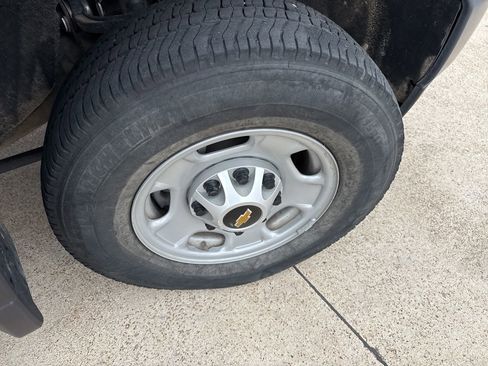 Used 2022 Chevrolet Silverado 2500 W/T w/ WT Fleet Convenience Package image 15