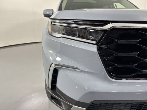 Certified 2023 Honda Pilot Touring image 31