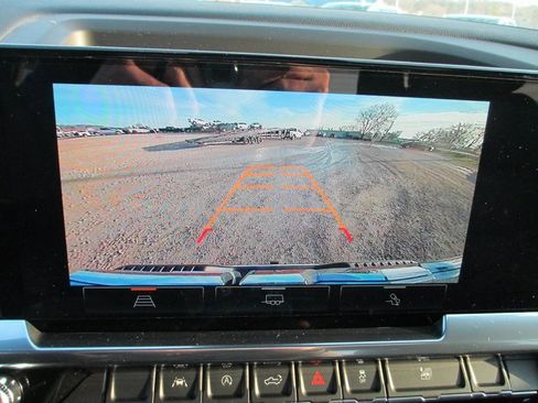 New 2026 GMC Sierra 1500 SLT w/ SLT Convenience Package image 18