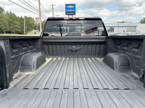 Certified 2024 Chevrolet Silverado 1500 LT Trail Boss w/ LT Trail Boss Premium Package AWD/4WD image 9