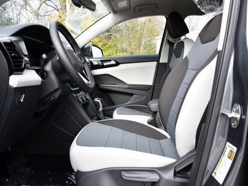 New 2026 Volkswagen Taos S image 12