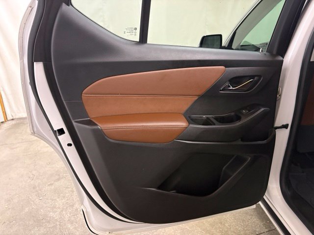 Used 2019 Chevrolet Traverse High Country w/ LPO, Floor Liner Package AWD/4WD image 28