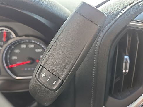 Used 2021 Chevrolet Silverado 1500 LT w/ Z71 Off-Road Package image 26