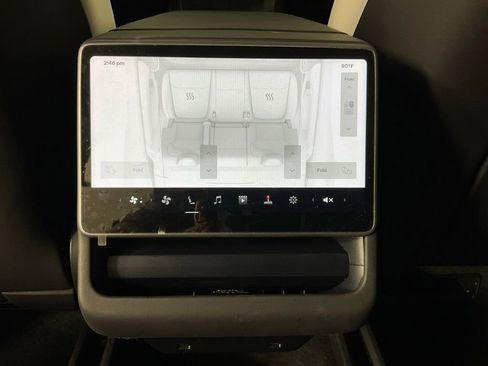 Used 2026 Tesla Model Y Long Range image 17