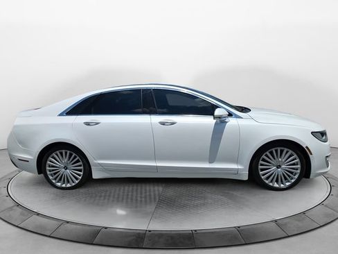 Used 2017 Lincoln MKZ Reserve w/ Technology Package AWD/4WD image 6