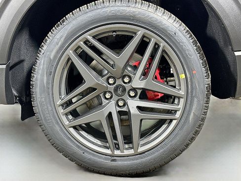 New 2026 Ford Explorer ST-Line w/ ST-Line Street Pack image 20