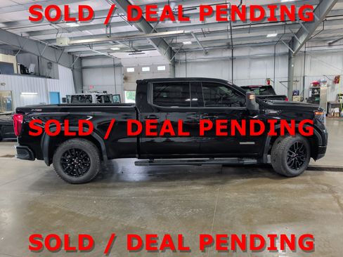 Used 2025 GMC Sierra 1500 Elevation AWD/4WD image 2