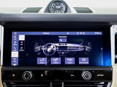 Used 2026 Porsche Macan S image 15