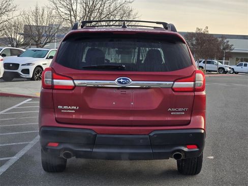 Used 2022 Subaru Ascent Limited w/ Technology Package image 5