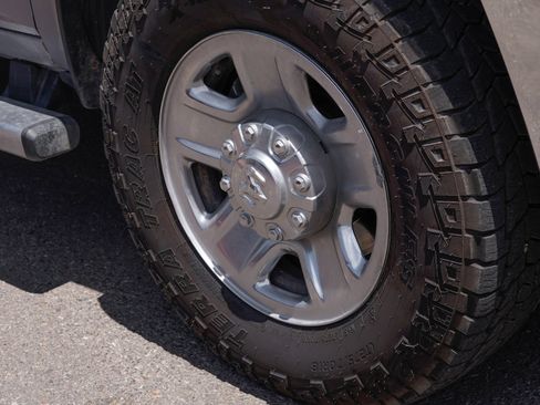 Used 2019 RAM 2500 Tradesman AWD/4WD image 11