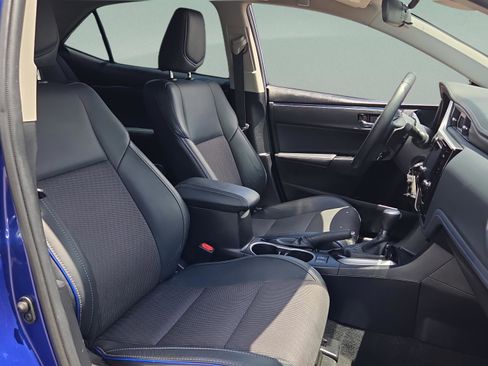 Used 2017 Toyota Corolla SE FWD image 15
