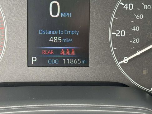 Used 2024 Toyota Corolla LE image 15